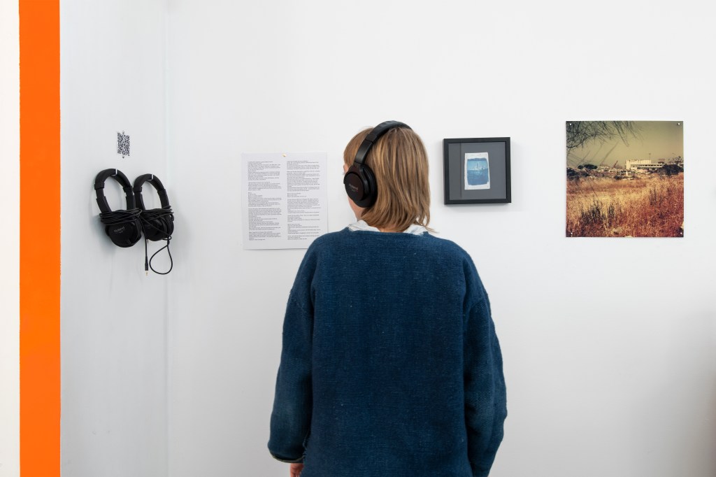 Tashattot Exhibition - KIOSK Ghent. Photo by Isabelle Arthuis